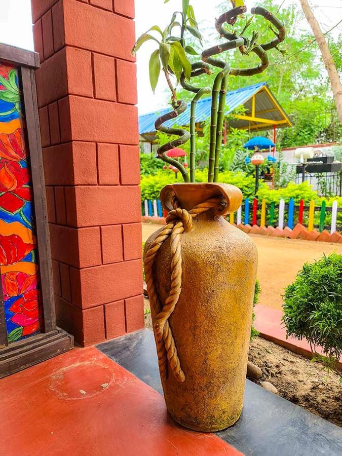 Panchobon Art Resort Shānti Niketan エクステリア 写真