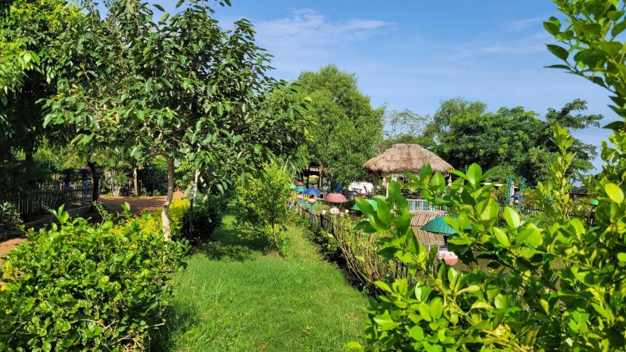 Panchobon Art Resort Shānti Niketan エクステリア 写真