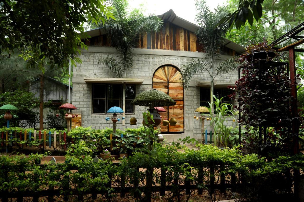 Panchobon Art Resort Shānti Niketan エクステリア 写真