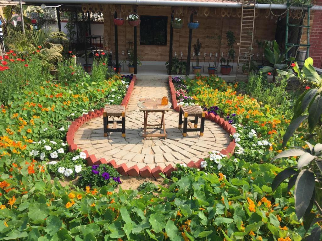 Panchobon Art Resort Shānti Niketan エクステリア 写真
